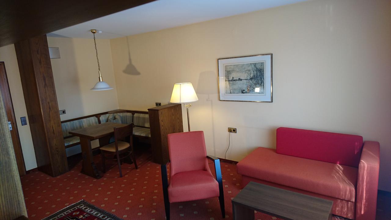 Hotel Am Schoenbuchrand Тюбинген Экстерьер фото