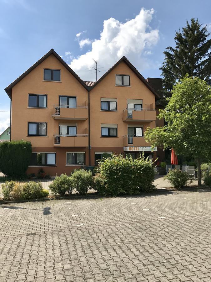 Hotel Am Schoenbuchrand Тюбинген Экстерьер фото